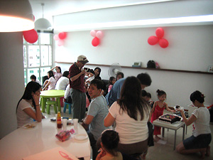 20051210-clie3bday6.jpg